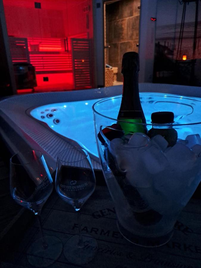 Ba'Cam Spa Bed & Breakfast Etigny ภายนอก รูปภาพ