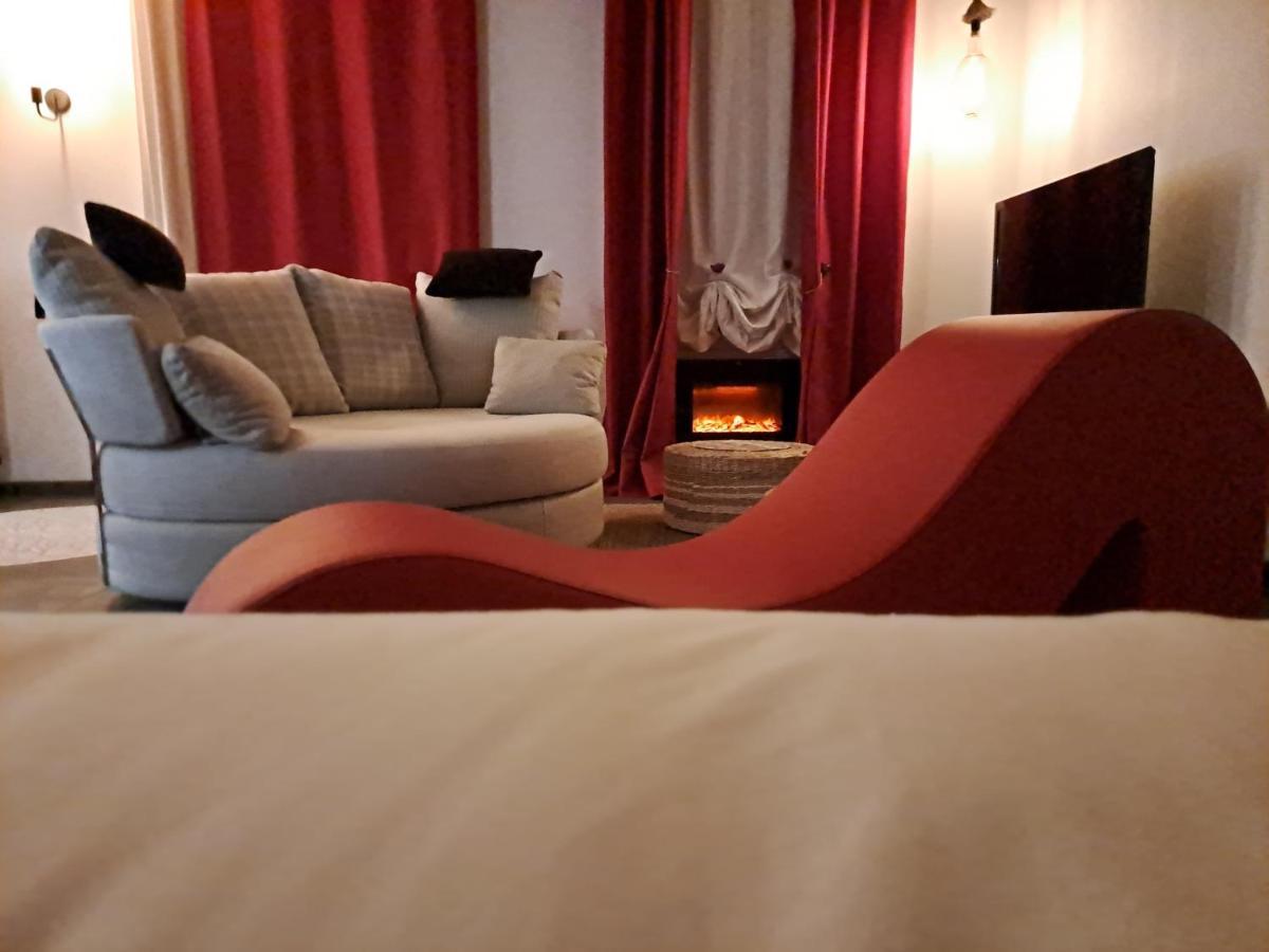 Ba'Cam Spa Bed & Breakfast Etigny ภายนอก รูปภาพ
