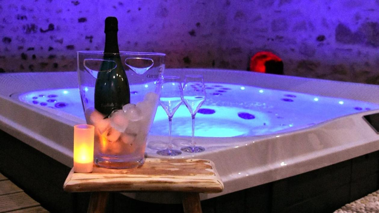 Ba'Cam Spa Bed & Breakfast Etigny ภายนอก รูปภาพ
